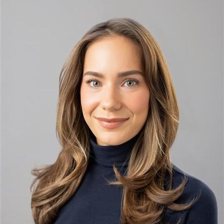 Photo of Hannah Scheps