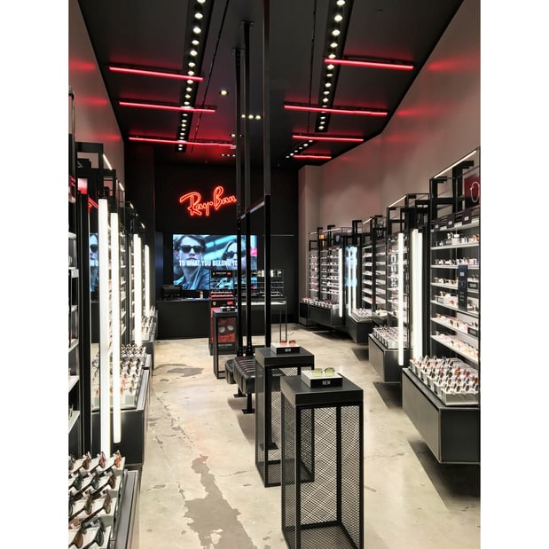 Ray-Ban 3500 S Las Vegas Blvd Las Vegas, NV, United States | Eyeglasses,  Sunglasses, Eye Exam, Frames, Lenses