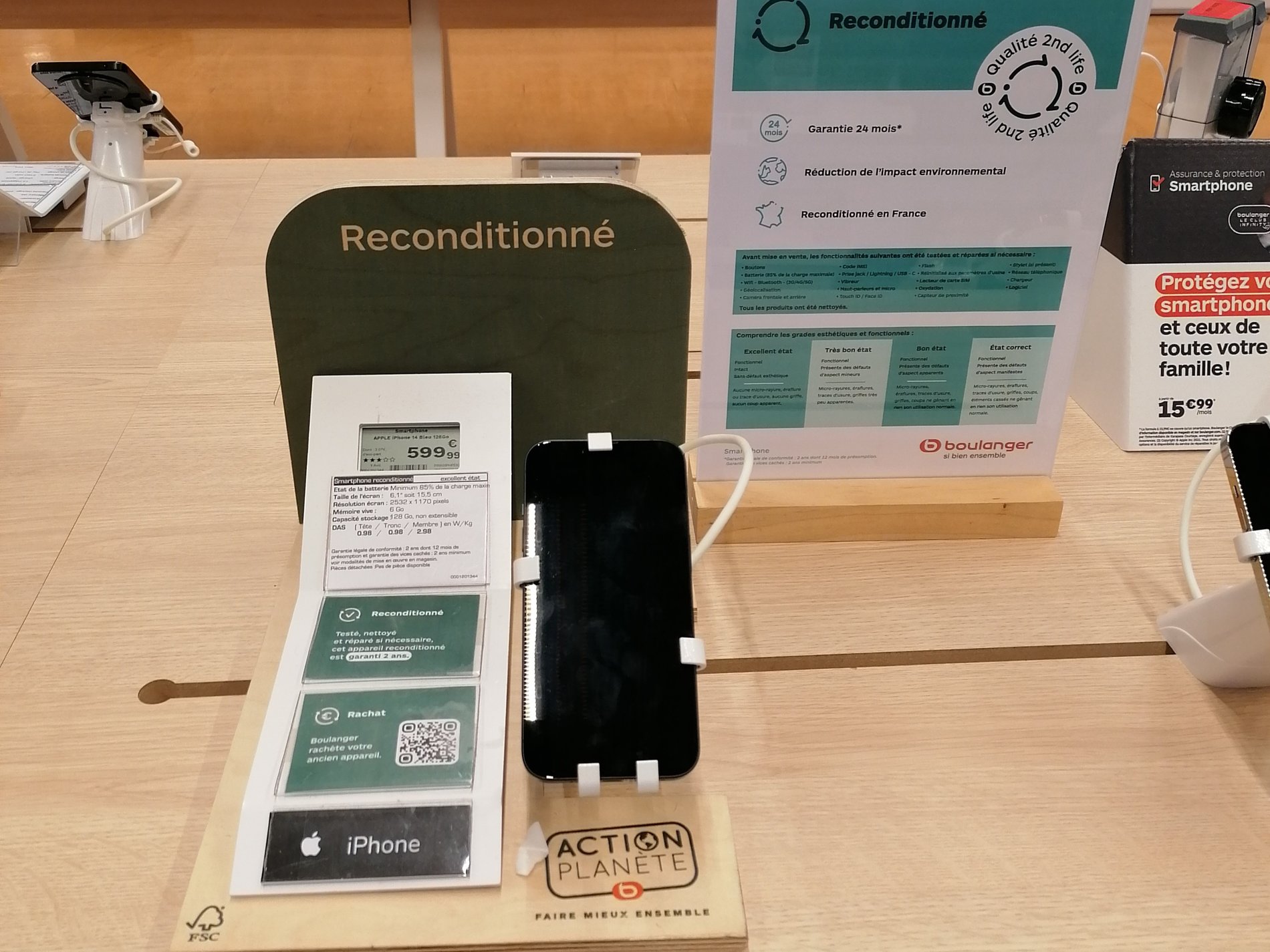 Les Iphone reconditionnés chez Boulanger Troyes - Saint Parres Aux Tertres.