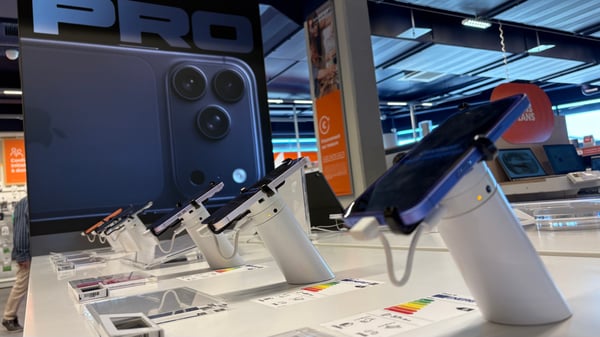 Smartphones Boulanger Antibes