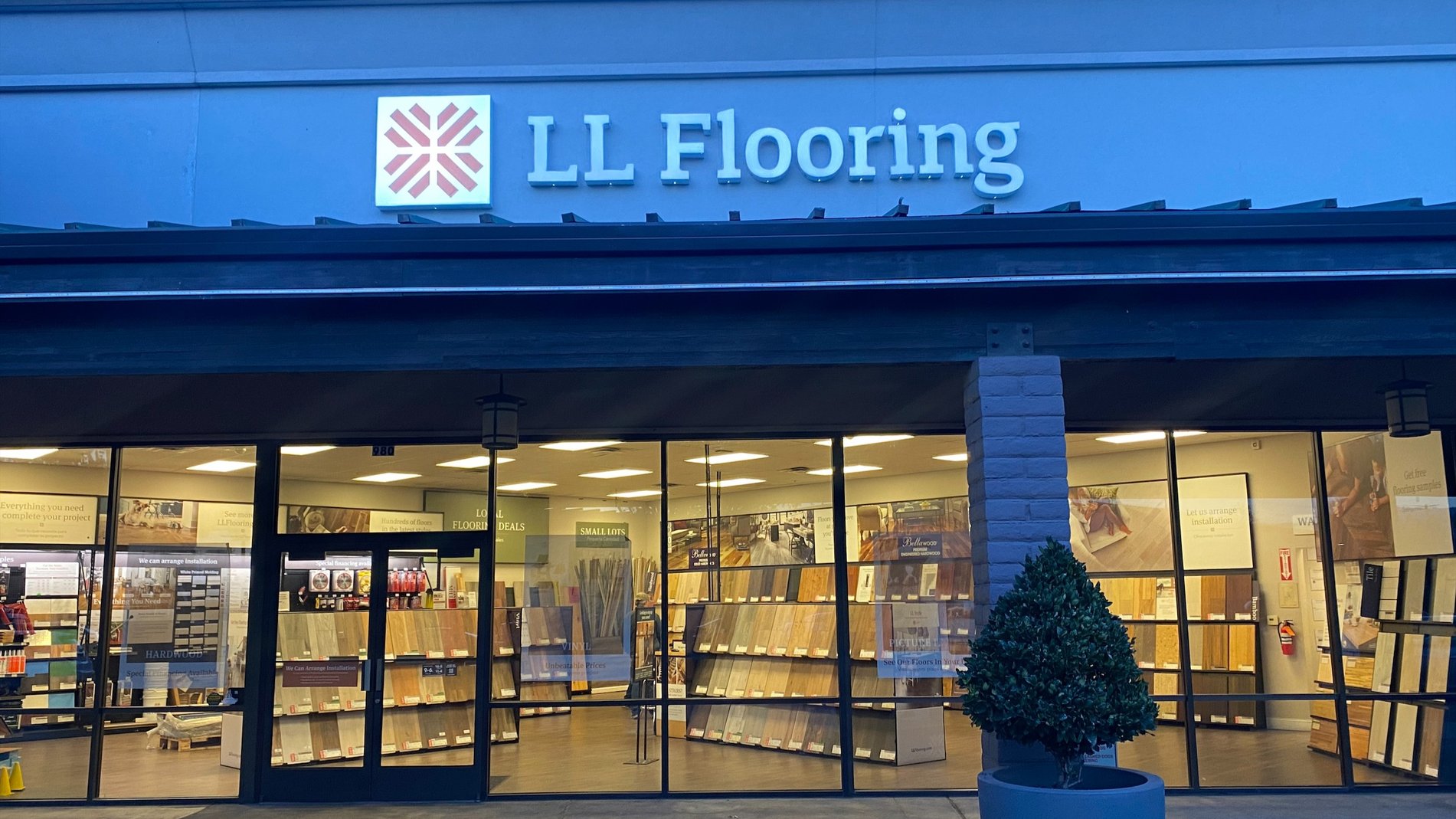 LL Flooring 1416 Medford 980 Biddle Rd