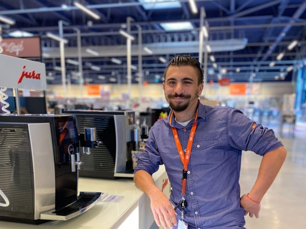 Jordan, vendeur confort du magasin Boulanger Vendenheim Reichstett