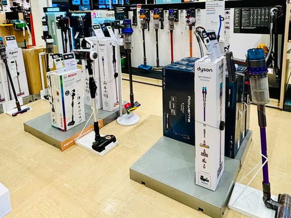 aspirateur balai LG DYSON SAMSUNG dans votre magasin boulanger chalon sur Saône