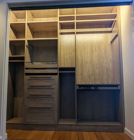 Custom built reach in closet