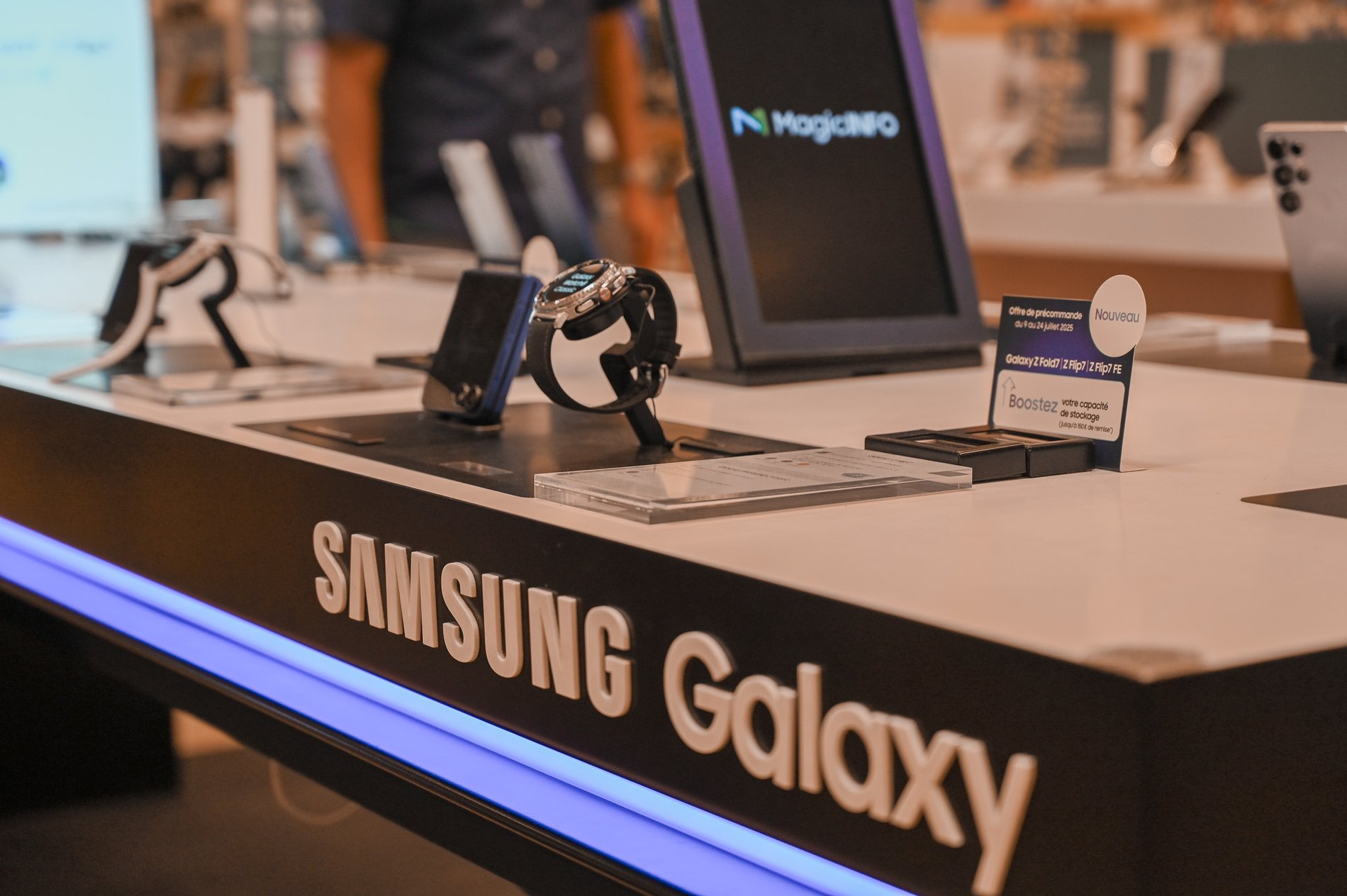 Galaxy Samsung Flip 7 Boulanger Toulon - La Garde