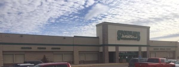 The front entrance of Sportsman's Warehouse in Cheyenne