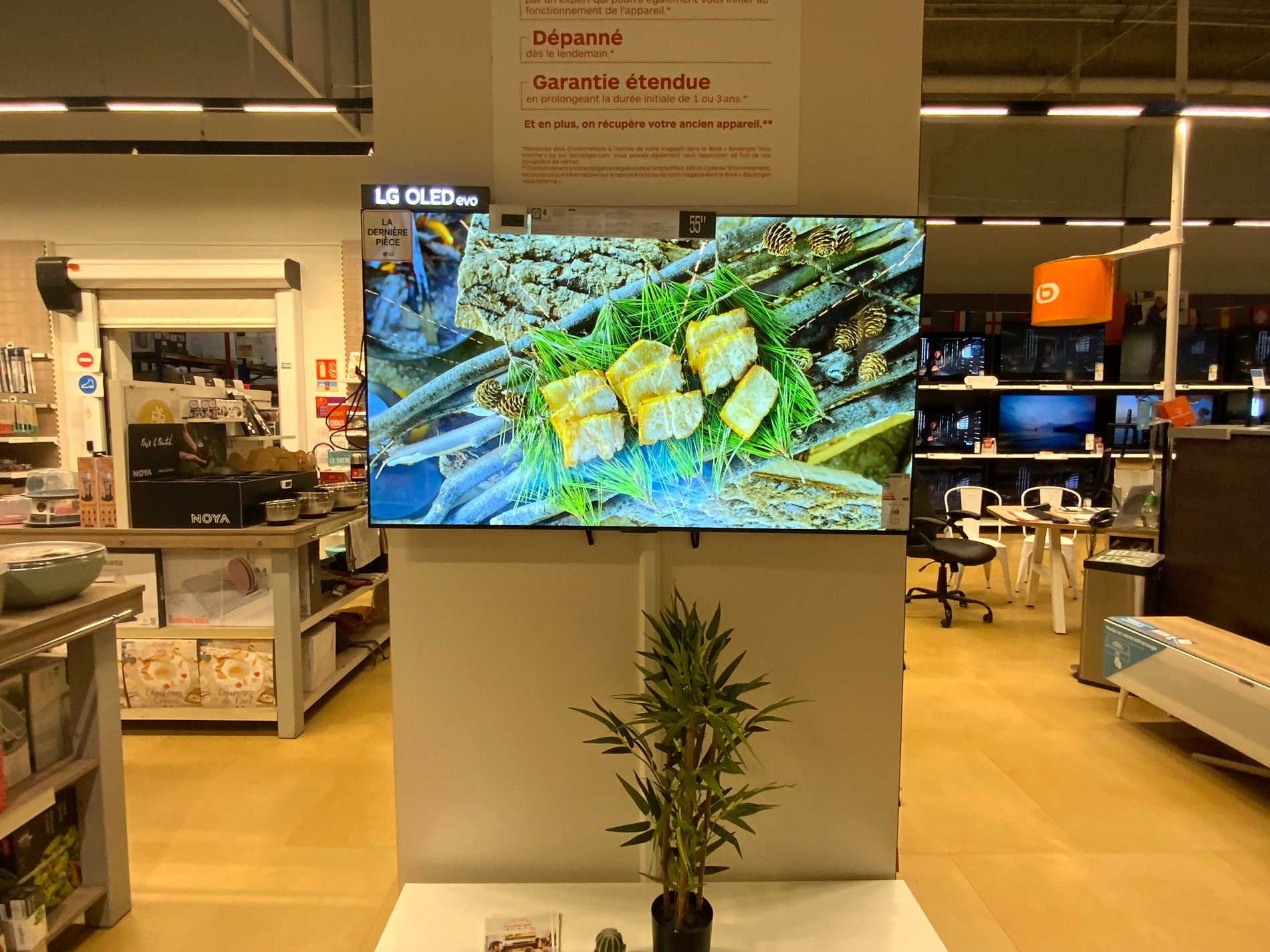Téléviseur LG 55 pouces chez Boulanger La Valentine.