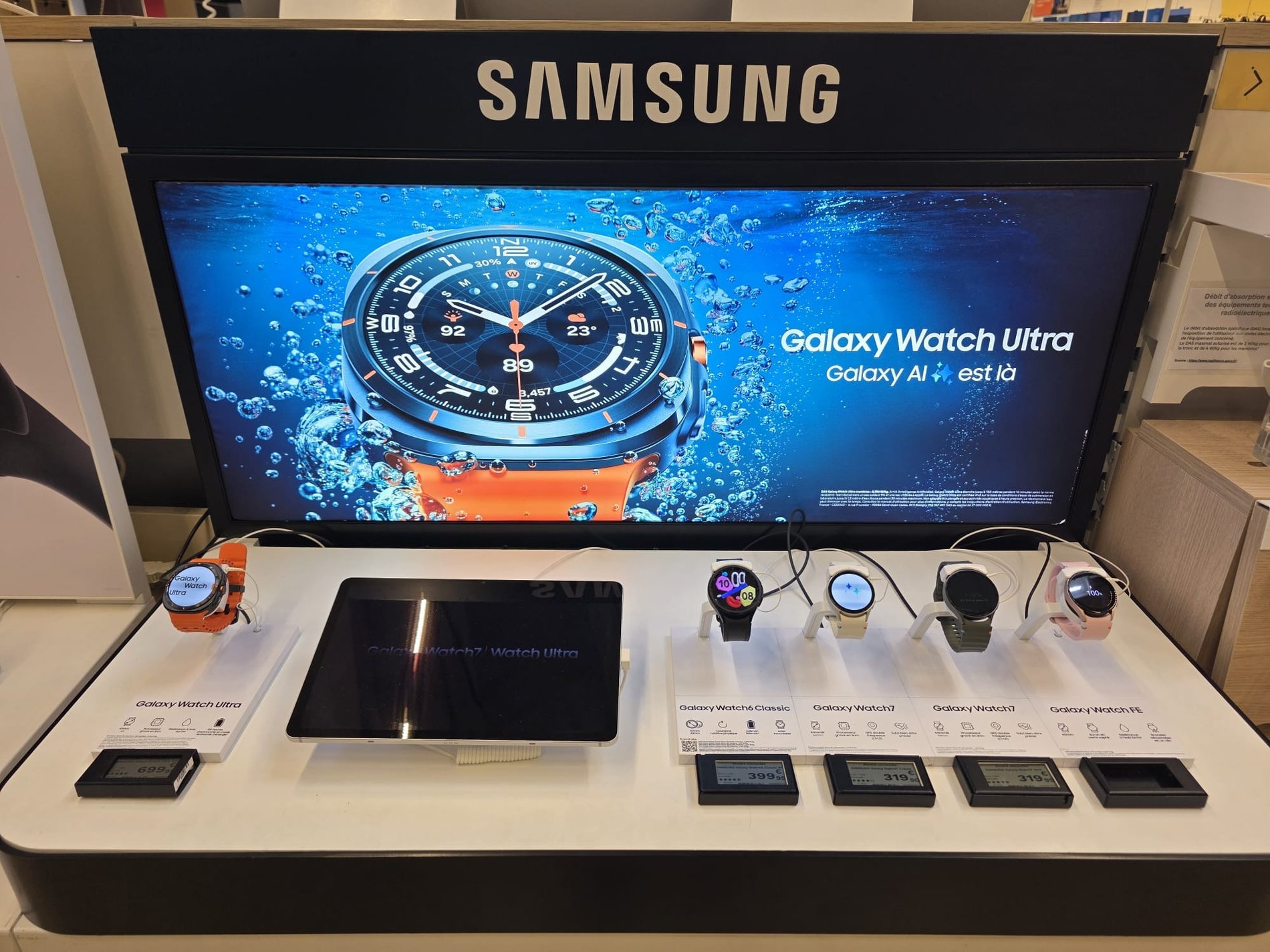 Galaxy Watch - boulanger Valenciennes - Petite-Forêt