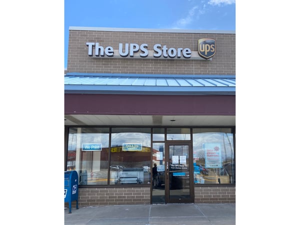 Facade of The UPS Store Rochester
