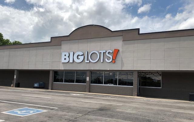 Visit The Big Lots in Gallatin, TN Located on Nashville Pike