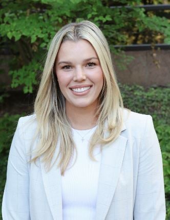 Carousel Associate Image