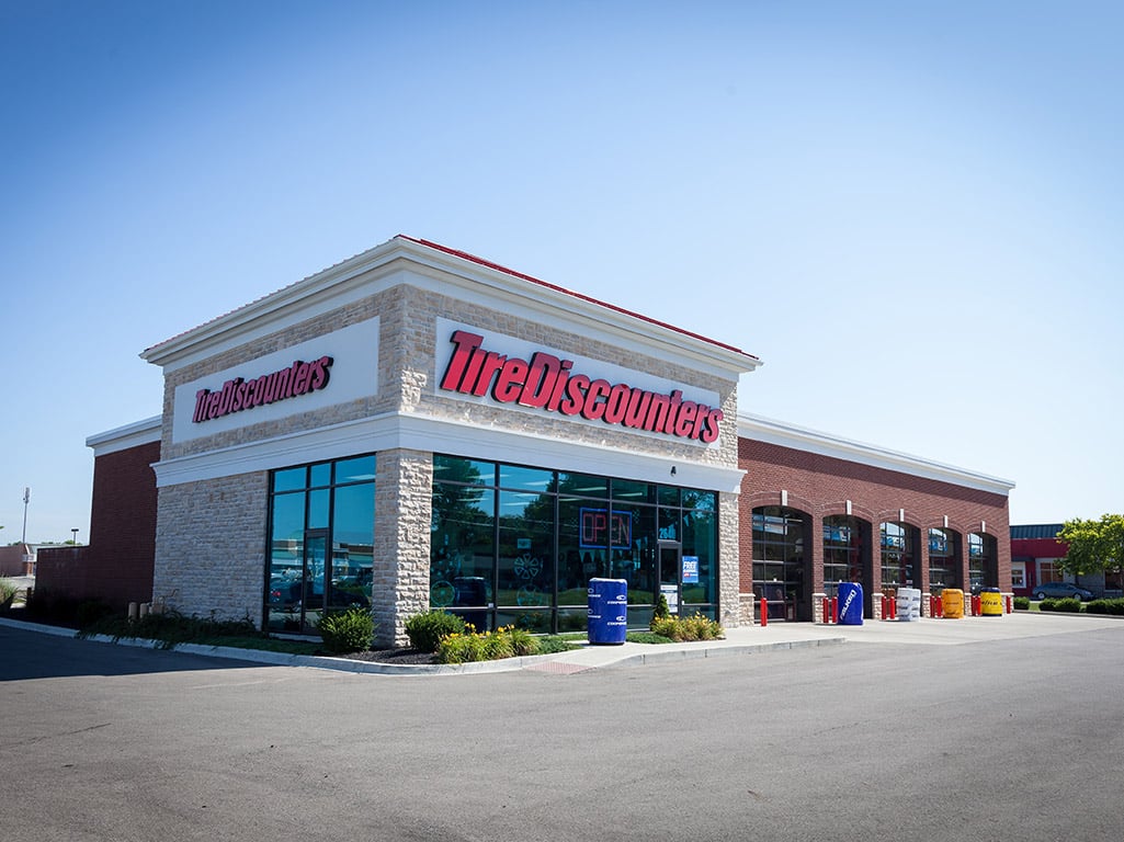 Tire Discounters Carriage Place tires, alignment, brakes, autoglass in Columbus, OH
