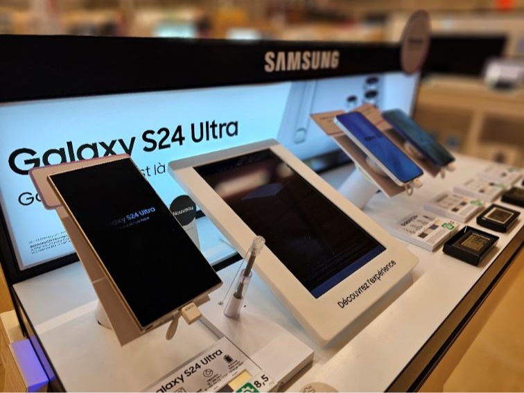 Galaxy S24 à  La Rochelle