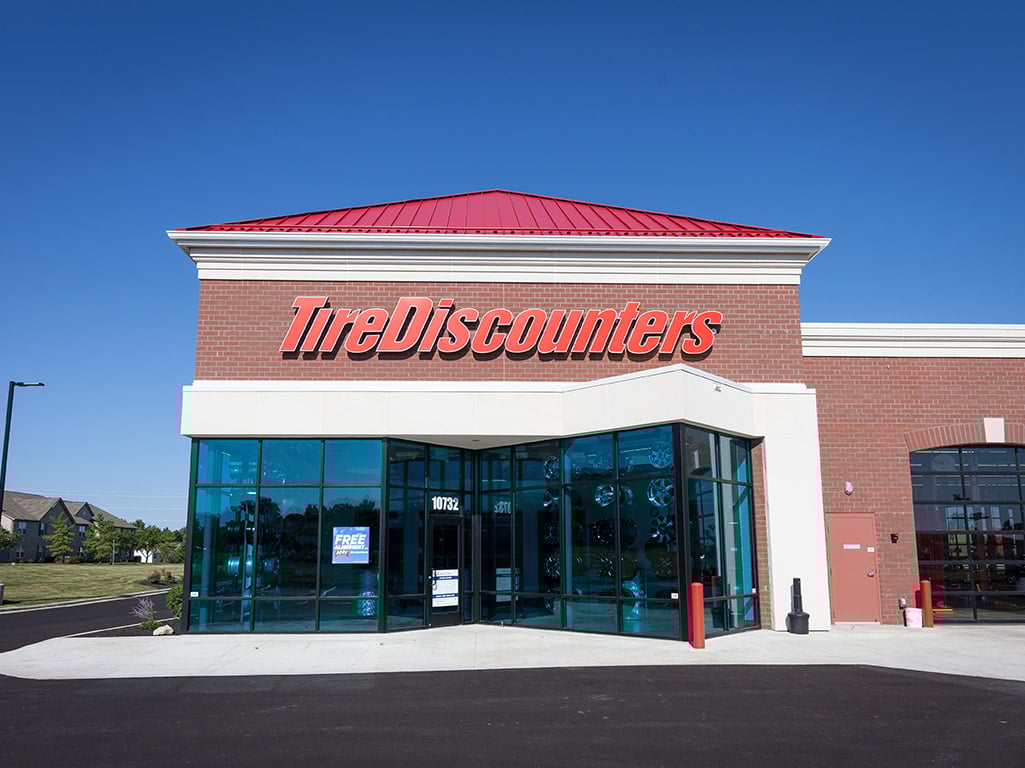 Tire Discounters Sawmill tires, alignment, brakes, autoglass in