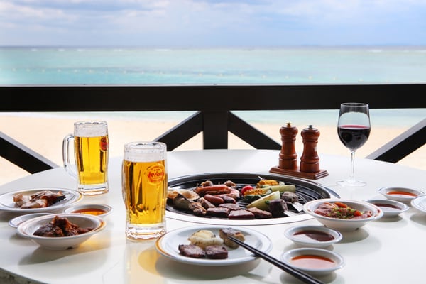ビーチBBQ
4月から10月に期間営業する（イメージ）