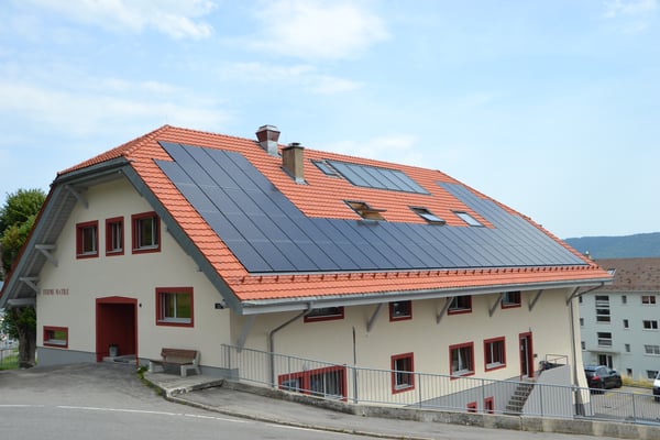 Rénovation toiture et pose de panneaux photovoltaïque