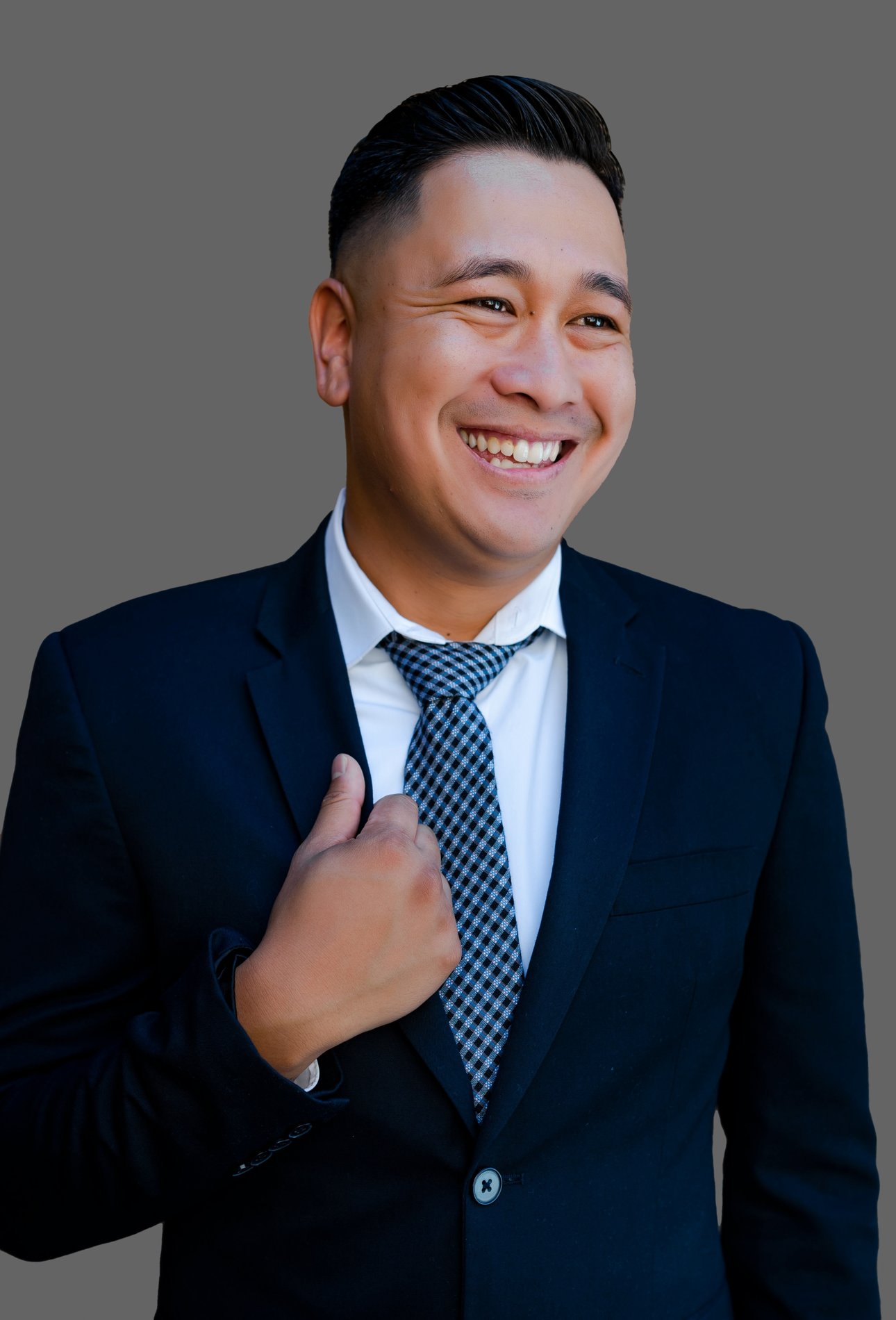 Raymund Paderes Chandler, AZ