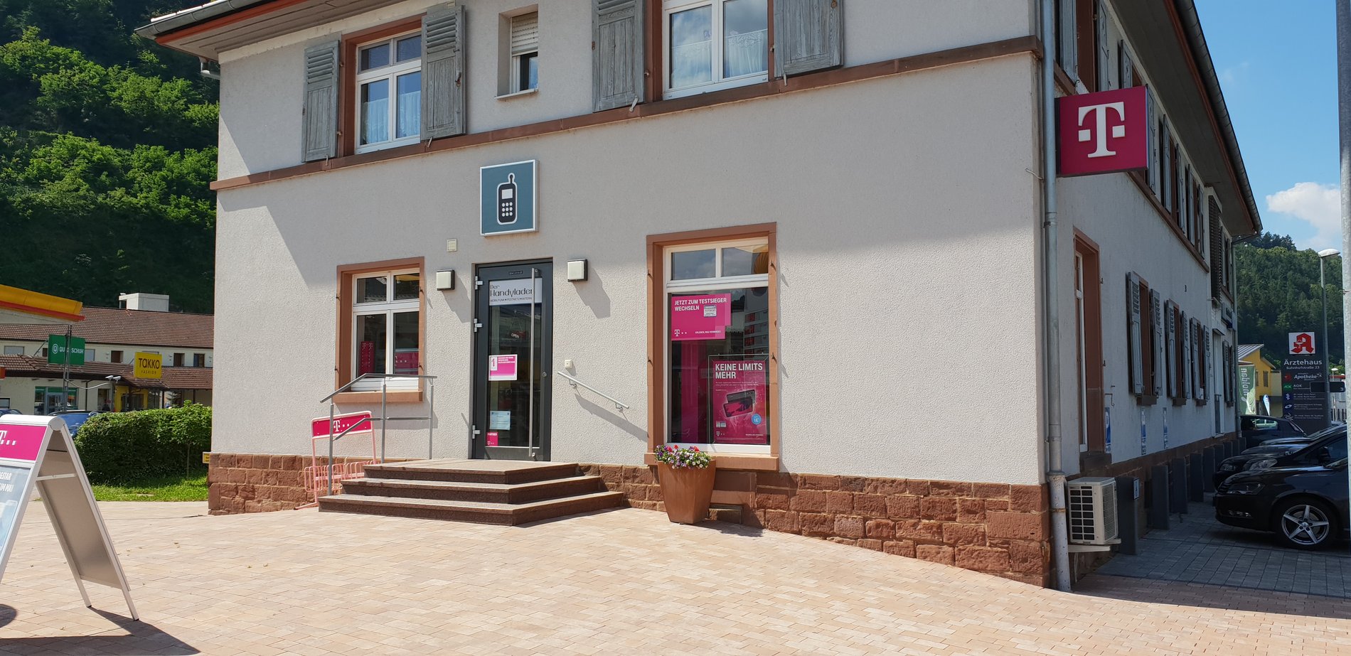 Store photo