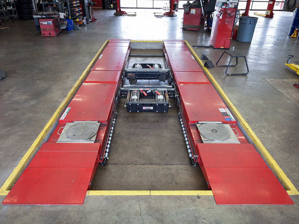 Tire Discounters Stelzer Road tires, alignment, brakes, autoglass in