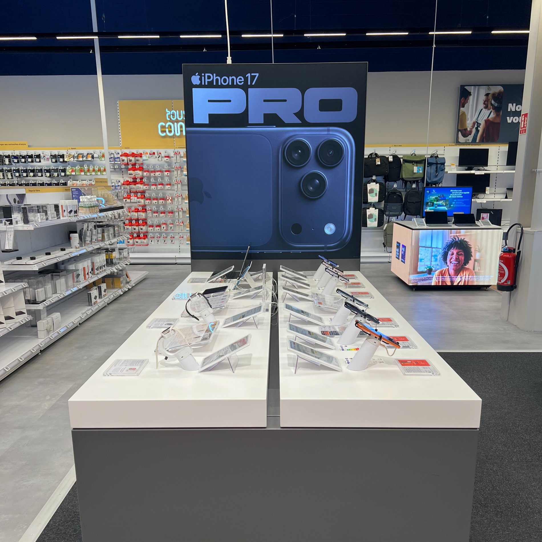 univers iphone 17 et ipad de votre magasin boulanger fayet