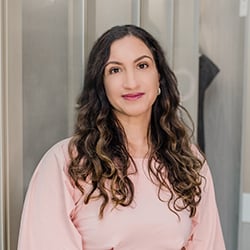 Asil Teebi I California Closets