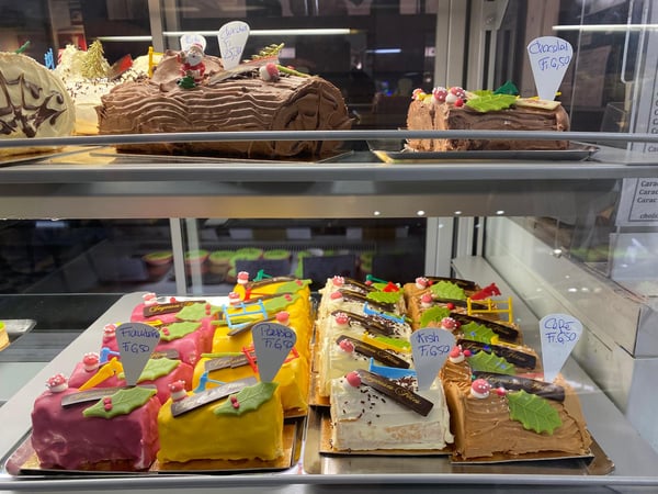 Venez découvrir nos bûchettes et bûches de Noël