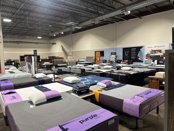 Little Canada Slumberland Furniture Clearance Outlet mattresses