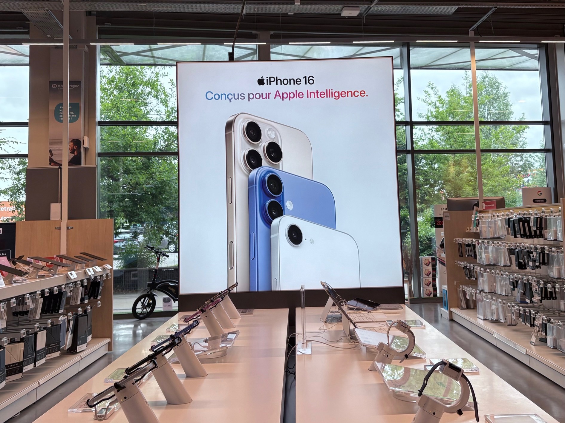 table iphone boulanger evreux