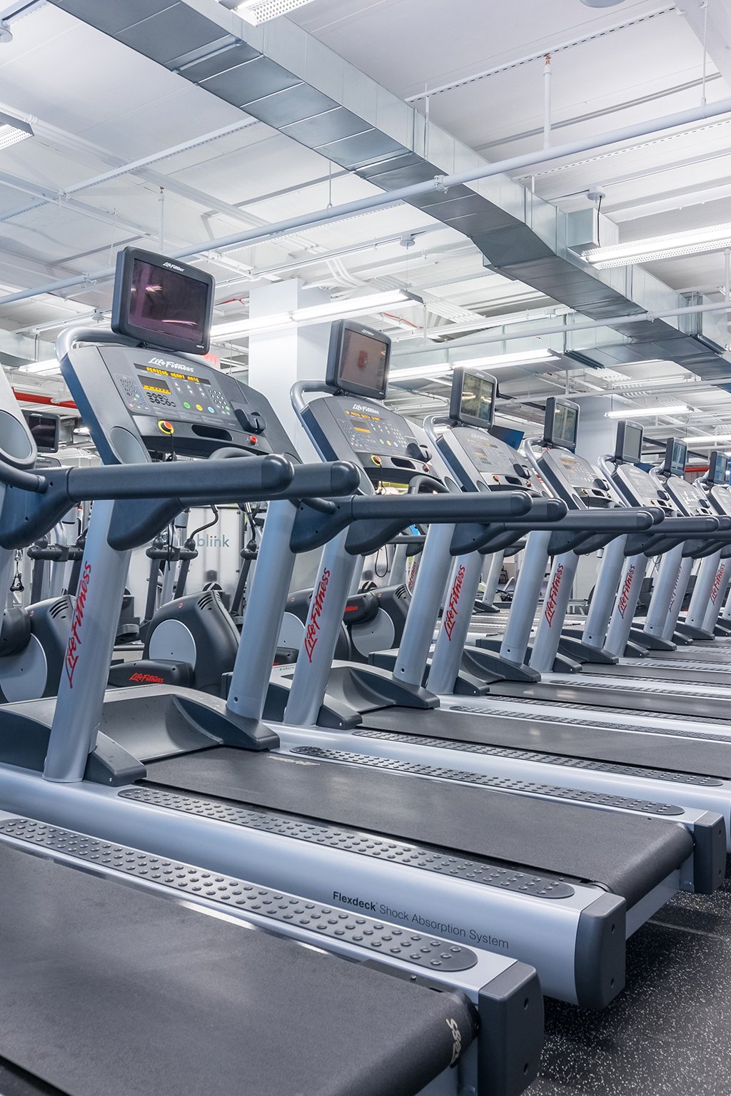 Blink Woodside Gym at 5602 Roosevelt Avenue, Queens, NY Blink Fitness