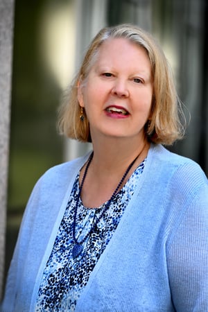 Photo of Julie Flieder