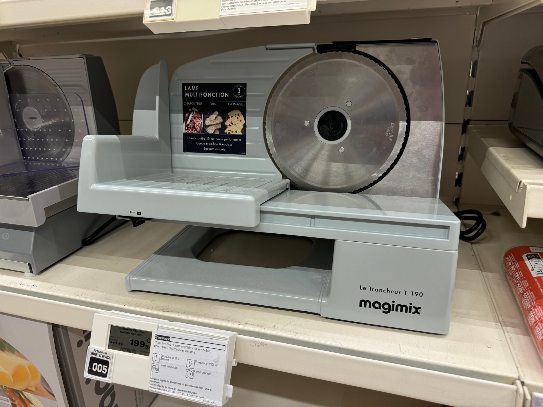 Trancheuse magimix dans votre magasin boulanger st Quentin fayet