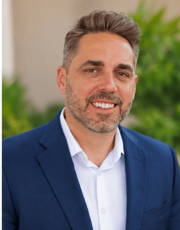 Photo of Jon Armentrout