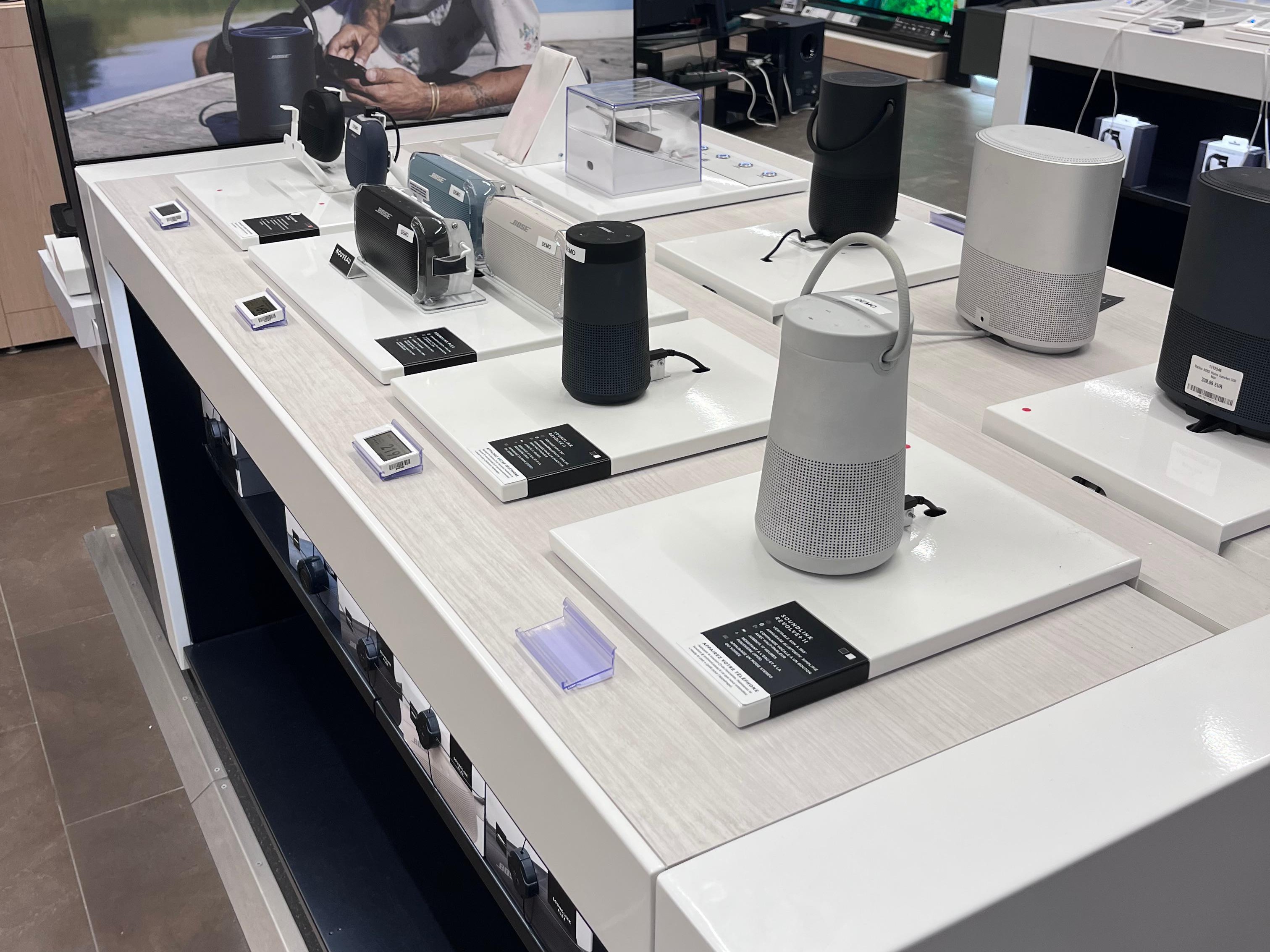 enceintes nomades BOSE - Magasin Boulanger Levallois Perret (SO OUEST)