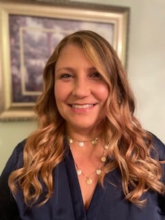 Carousel Associate Image