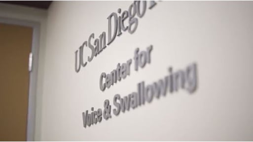 Image: Sign "UC San Diego Health Center for Voice & Swallowing"