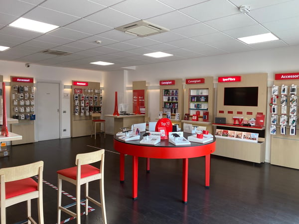 Vodafone Store | Peschiera Del Garda
