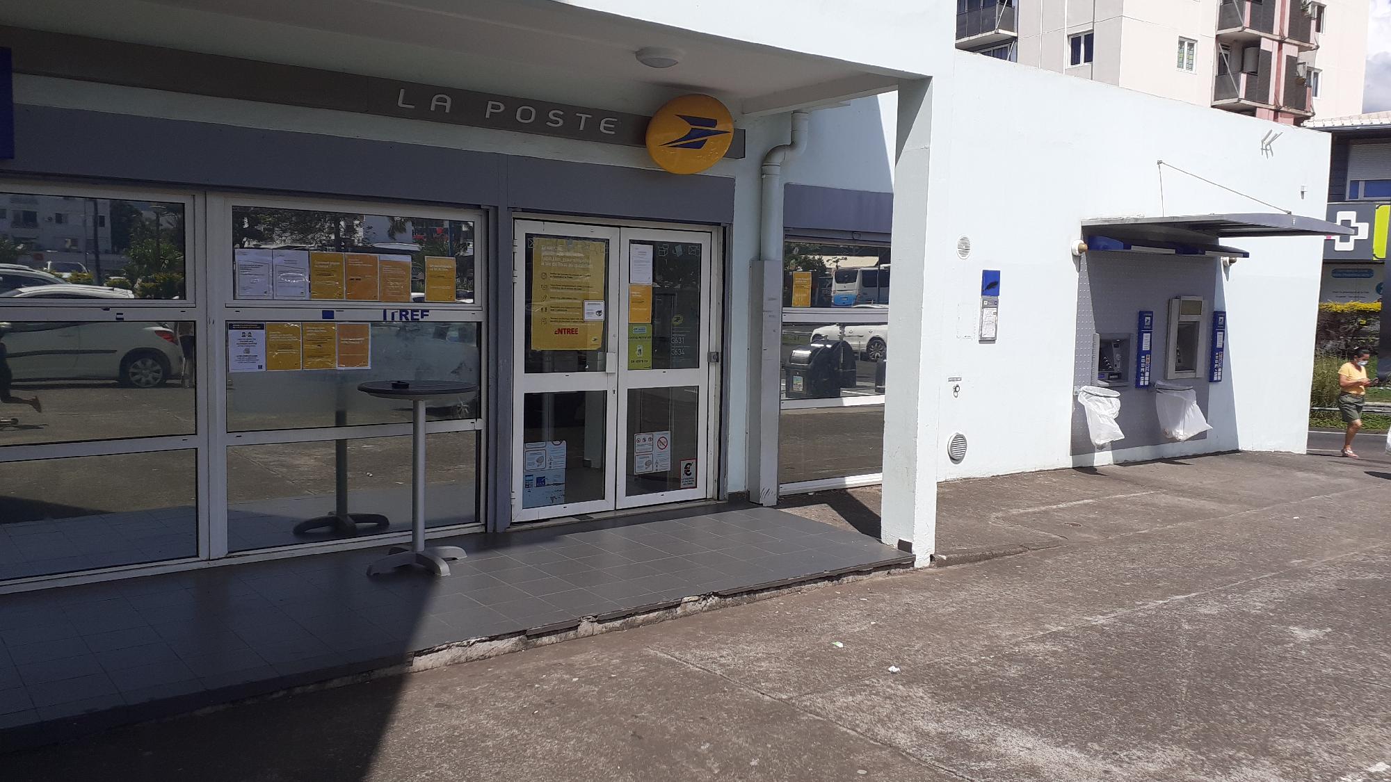 La Poste SAINT DENIS CHAUDRON (97490) La Poste