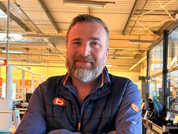 Anthony, responsable service client