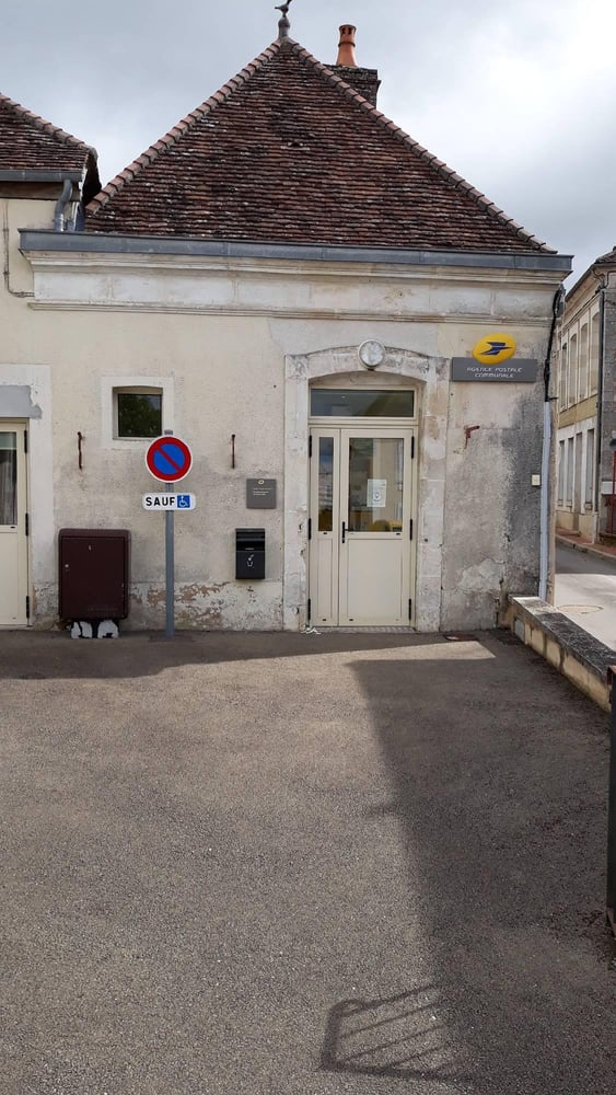 Photo du point La Poste Agence Communale TREIGNY Mairie
