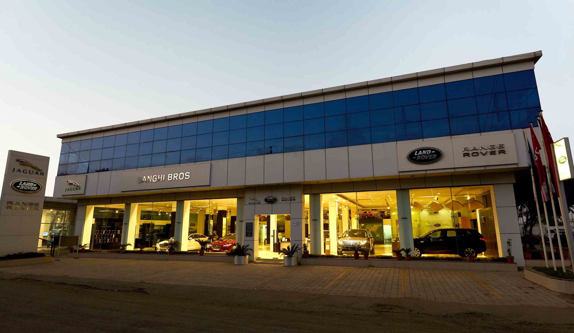 Sanghi Bros Land Rover Retailer In Indore India