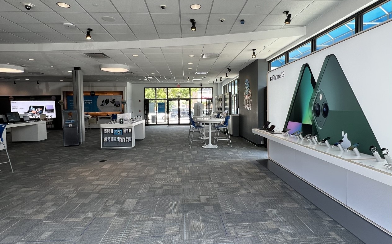 AT&T Brookhaven Cell Phones, Wireless Plans & Accessories 105 Town