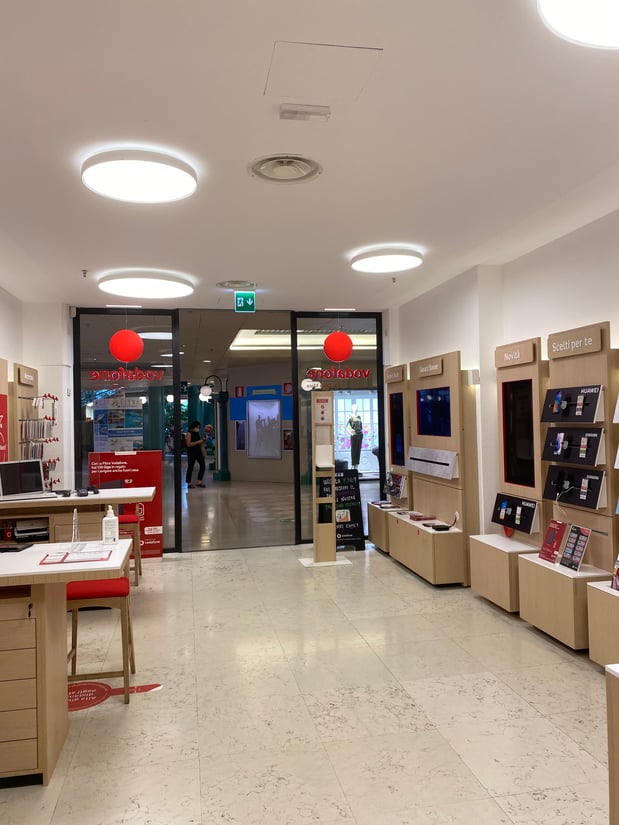 Vodafone Store | c.c. Olbia Mare