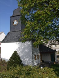 Abteikirche Göttschied- Evangelische Edelsteingemeinde