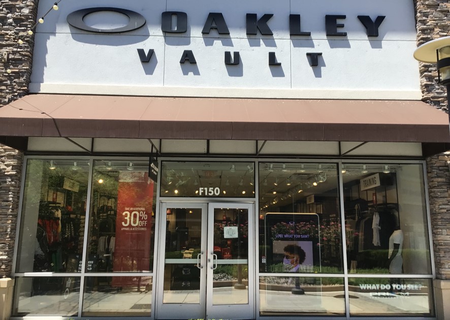 Oakley Vault - The Outlets at Legends