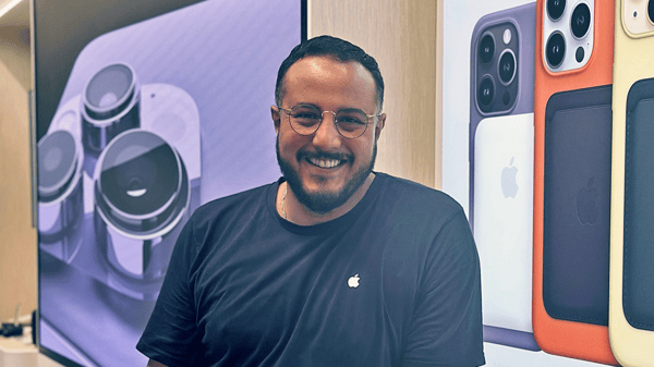 Akram, spécialiste Apple, iphone 15, macbook pro, macbook air, ipad, imac, mac mini, mac pro, airpods, applewatch, Boulanger Toulon La Garde