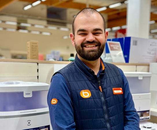 Corentin conseiller de vente Confort de la maison
