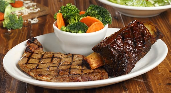 Texas Roahouse Ribeye Steak Combo