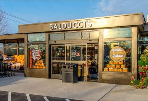 Balduccis store front photo