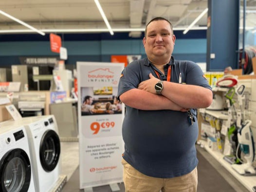 Dimitri vendeur magasin Boulanger Beauvais