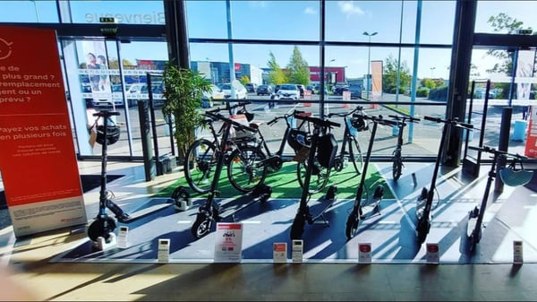 Du vélo à la trottinette , une gamme complète en produits de mobilité à Boulanger Chambray Les Tours - Tours Sud.